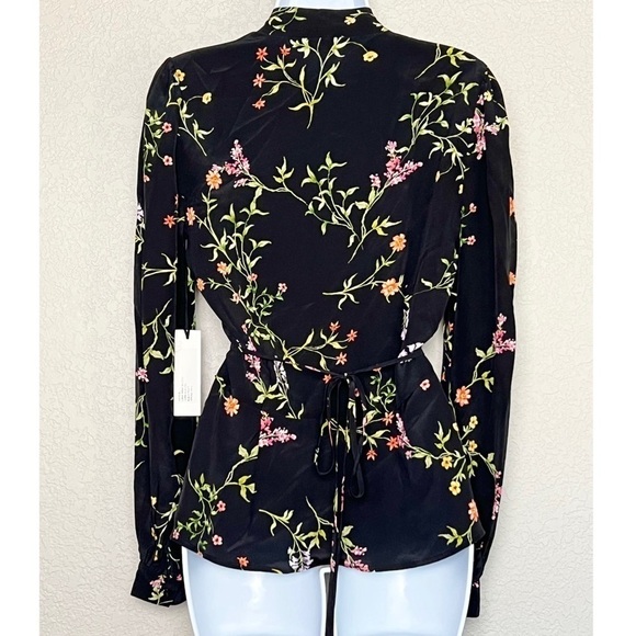 NWT L’AGENCE Silk Floral Print Shawl Collar Long Sleeve Tie Waist Wrap Blouse S - Picture 5 of 6